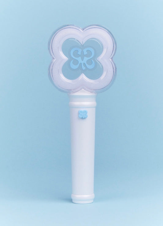 HEARTS2HEARTS Lightstick